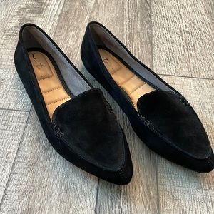 Me Too Velvet Pointed Toe Flats Size 8M